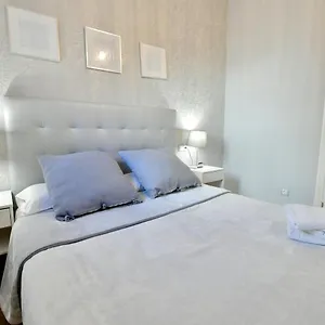 Ms4 Nervión 3 Personas Apartamento